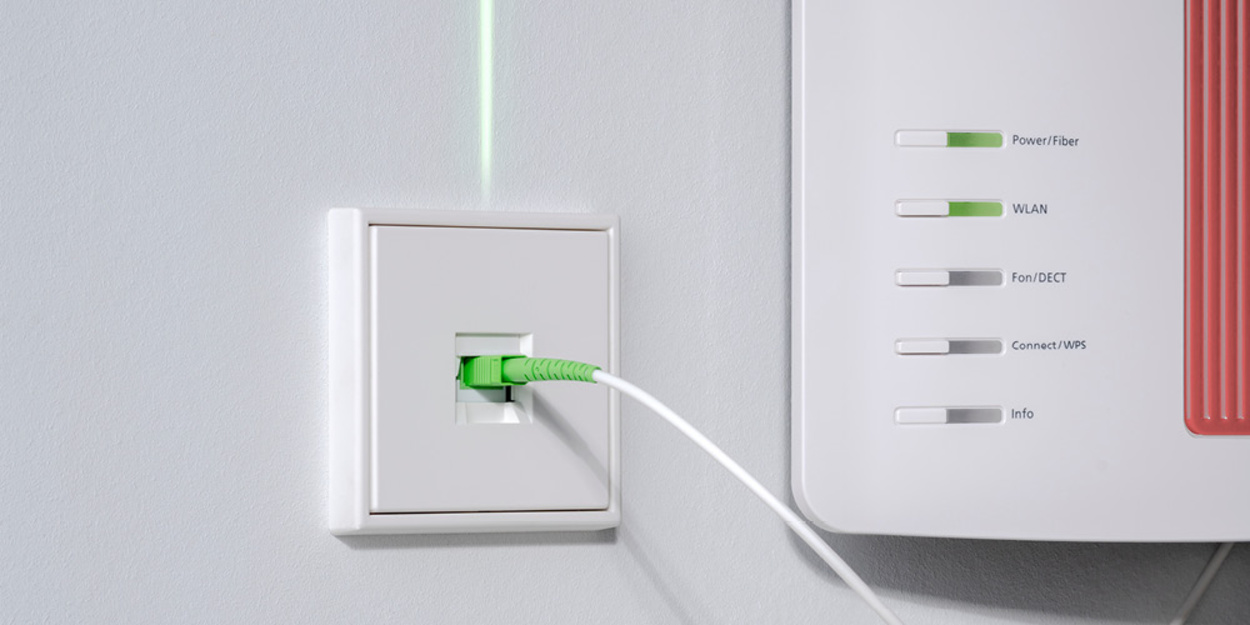 Die neuen Glasfaser-Anschlussdosen bei Martin Oberbauer in Tegernsee